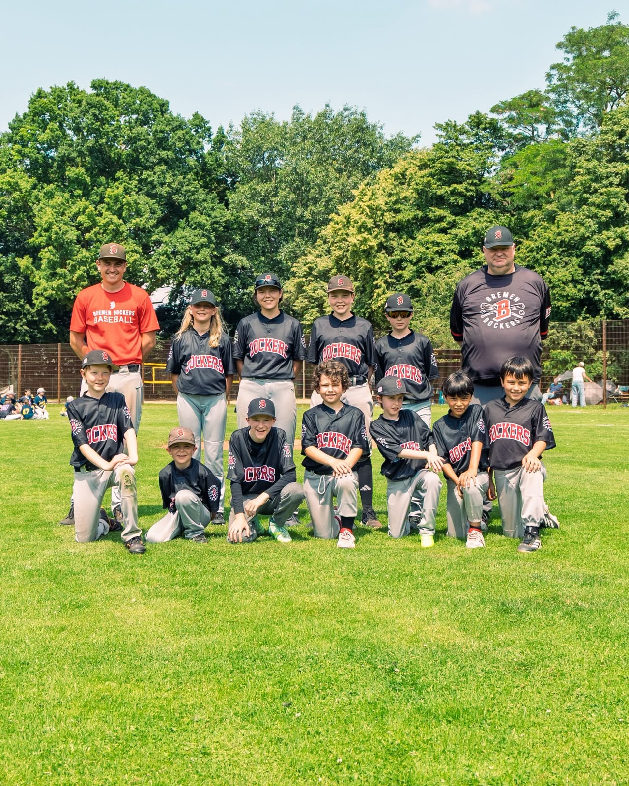 U12